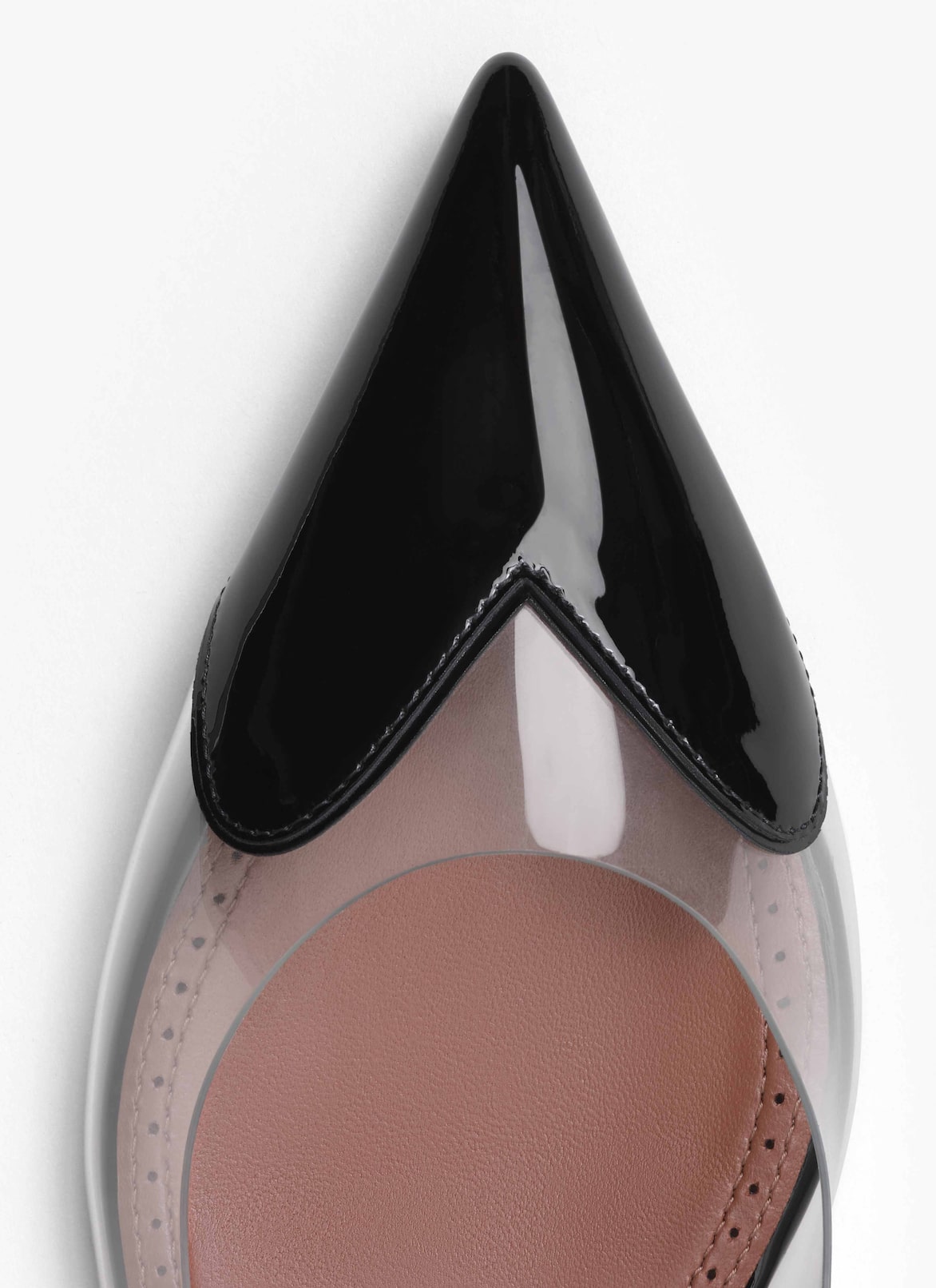 LE CŒUR SLINGBACKS IN PATENT LAMBSKIN
 ALAÏA BLACK LE CŒUR SLINGBACKS IN PATENT LAMBSKIN